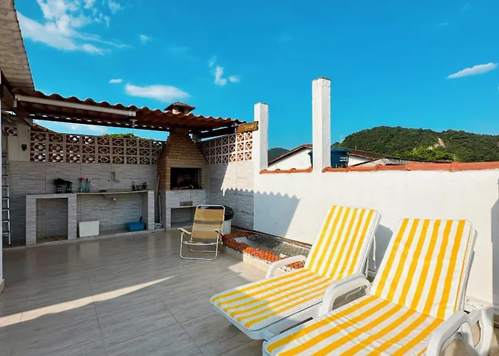 Casa Com Churrasqueira Prox A Praia Das Asturias
